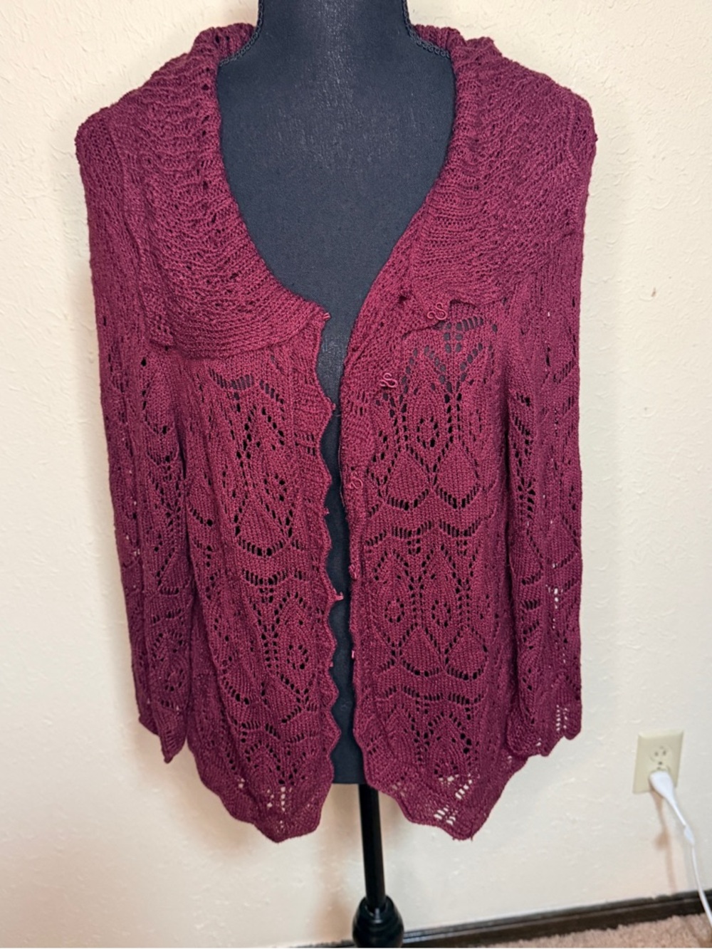 Judith Hart Women's XL Openwork Knit Cardigan Sweater Burgundy Cottage Boho